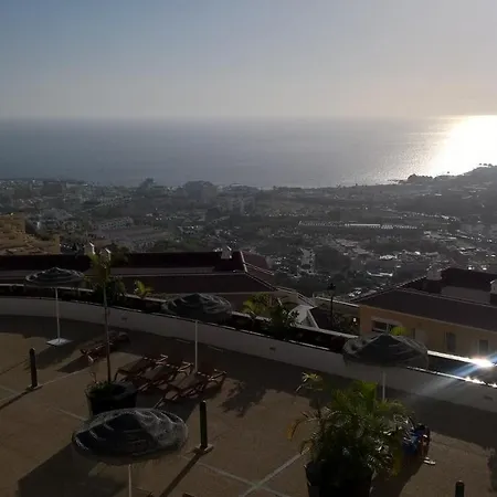 Maddy 3ch 2sdb Piscine Chauffee Heated Pool Costa Adeje (Tenerife)